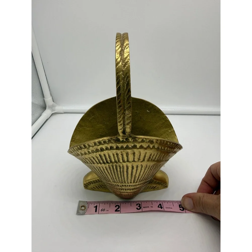 Vintage Brass Clamshell Basket With Handle Regencycore MCM‎ Decor